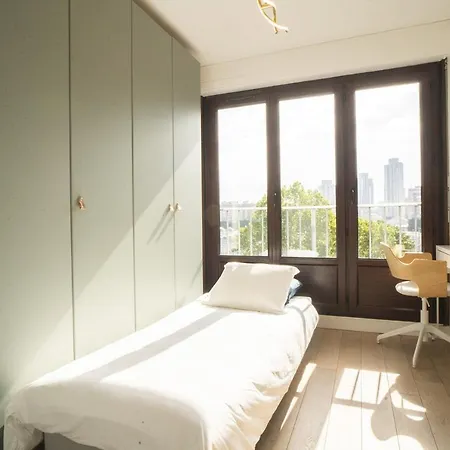 Superb With Sunny Terrace Apartment Paris